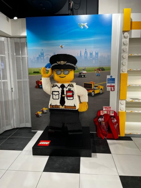 Lego Luton Airport 4