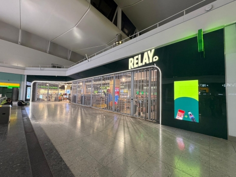 RELAY - Heathrow Airport Terminal 2  4