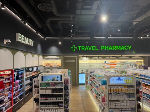 RELAY - Heathrow Airport Terminal 2  3